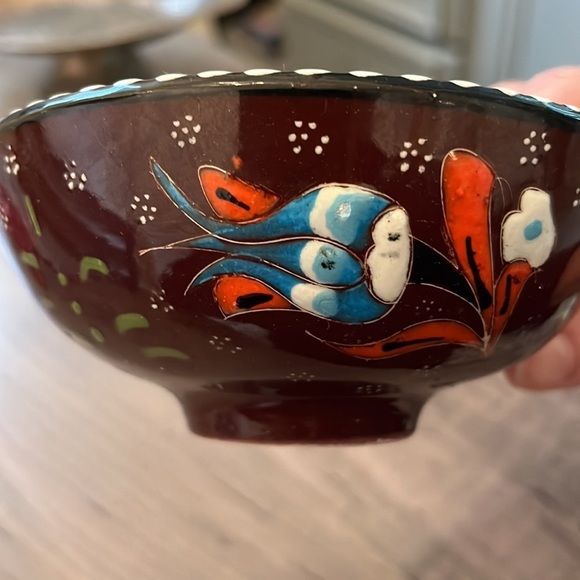 Hand painted Pottery Bowl with Bermuda on bottom - Picture 2 of 4
